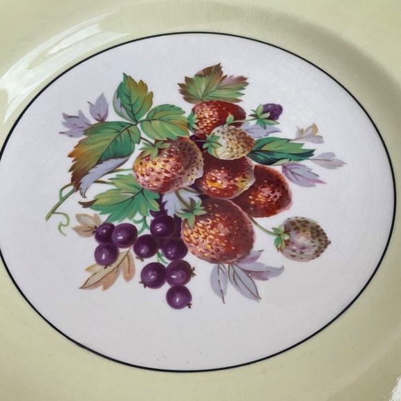 California by Johnson Brothers Vintage 7-3/4” Salad Plate Yellow - Picture 5 of 11